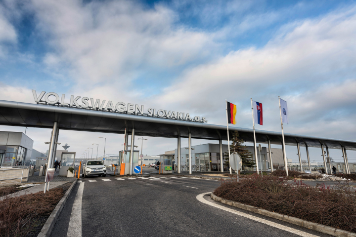/uploads/posts/d64a349ddca0f8012a38744067726b3e657519b3/images/VW Bratislava.png